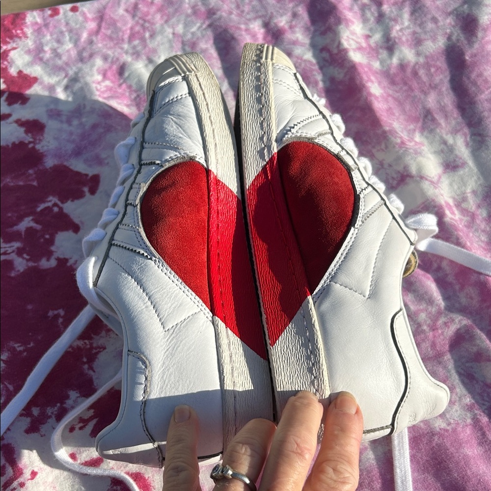 Red heart adidas size 7.5